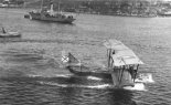 Łatająca łódź M-5 podczas startu. (Źródło: archiwum).