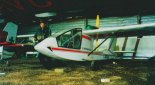 Samolot J-1B ”Don Quichote” w hangarze na lądowisku Volk's Aerodrome w miejscowości Tottenham k. Toronto, 1998 r. (Źródło: Przegląd Lotniczy Aviation Revue nr 2/1999).