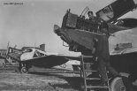 Samoloty Junkers F-13 podczas prac obsługowych. (Źródło: forum.odkrywca.pl).