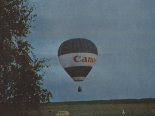 Balon Canon (SP-BZK) podczas startu. (Źródło: Skrzydlata Polska nr 48/1979). 