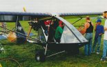 Samolot Birdman WT-11 ”Chinook Plus 2” (SP-FNP), prezentowany podczas Zlotu w Piotrkowie Trybunalskim (21- 23.08.1998 r.). (Źródło: Przegląd Lotniczy Aviation Revue nr 10/1998).