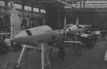 Montaż serii próbnej samolotów TS-8 ”Bies”. (Źródło: Skrzydlata Polska nr 16/1957). 